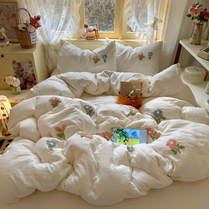 91家纺网 家纺一手货源 找家纺 阿曼达 2026春夏新款简约素色毛巾绣亚麻风纯色四件套 法式麻-棉朵