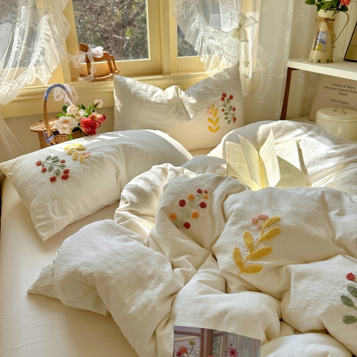 91家纺网 家纺一手货源 找家纺 阿曼达 2026春夏新款简约素色毛巾绣亚麻风纯色四件套 法式麻-绣枝