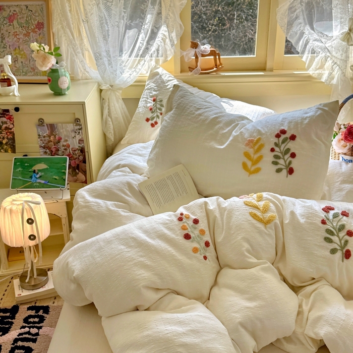 91家纺网 家纺一手货源 找家纺 阿曼达 2026春夏新款简约素色毛巾绣亚麻风纯色四件套 法式麻-绣枝