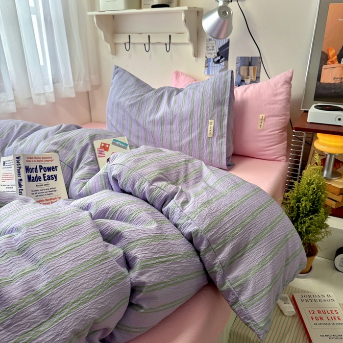 91家纺网 家纺一手货源 找家纺 阿曼达 2026春夏新款简约美式条纹混搭四件套 美式休闲-柔紫条