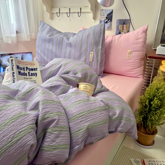 91家纺网 家纺一手货源 找家纺 阿曼达 2026春夏新款简约美式条纹混搭四件套 美式休闲-柔紫条