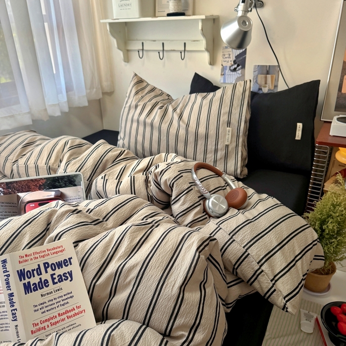 91家纺网 家纺一手货源 找家纺 阿曼达 2026春夏新款简约美式条纹混搭四件套 美式休闲-杏色条