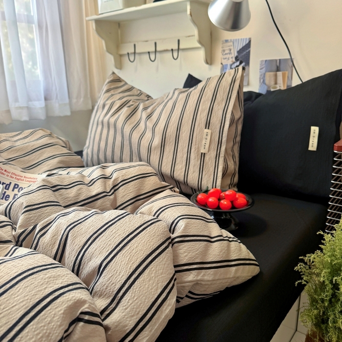 91家纺网 家纺一手货源 找家纺 阿曼达 2026春夏新款简约美式条纹混搭四件套 美式休闲-杏色条