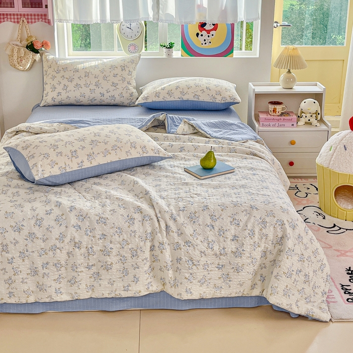 91家纺网 家纺一手货源 找家纺 利禾家纺 2026春夏新款泡芙纱简约四件套夏被四件套夏凉被空调被 兰花草-简约