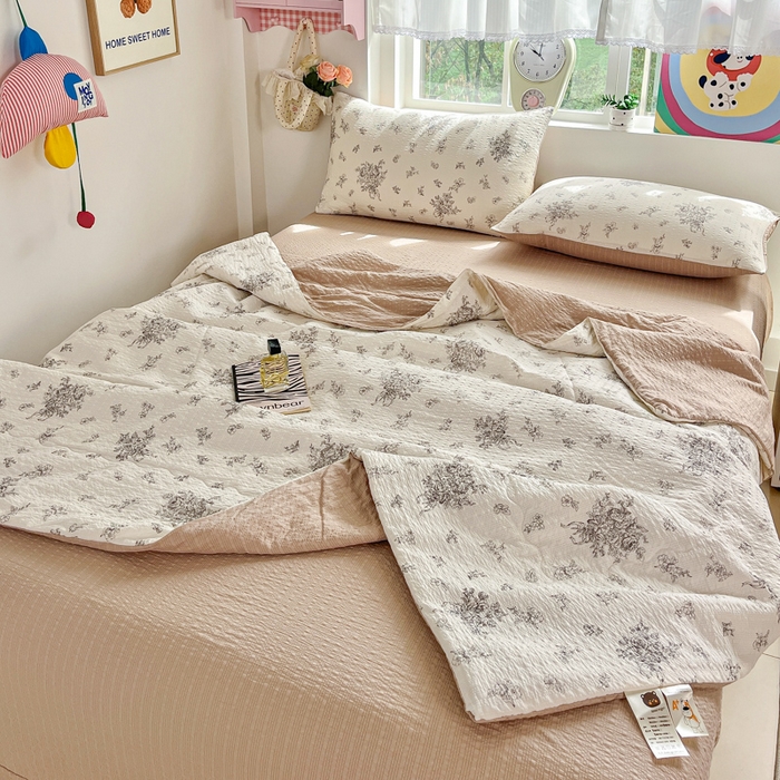 91家纺网 家纺一手货源 找家纺 利禾家纺 2026春夏新款泡芙纱简约四件套夏被四件套夏凉被空调被 南洋-简约