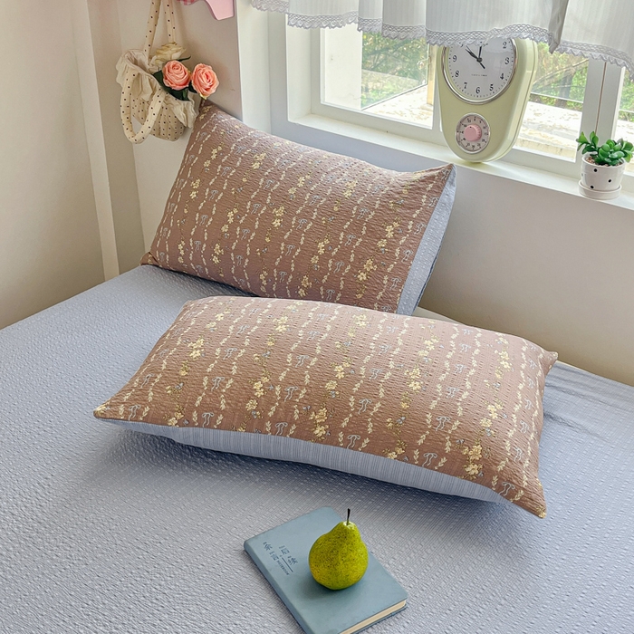 91家纺网 家纺一手货源 找家纺 利禾家纺 2026春夏新款泡芙纱简约四件套夏被四件套夏凉被空调被 情人节咖-简约