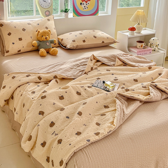 91家纺网 家纺一手货源 找家纺 利禾家纺 2026春夏新款泡芙纱简约四件套夏被四件套夏凉被空调被 曲奇猫-简约