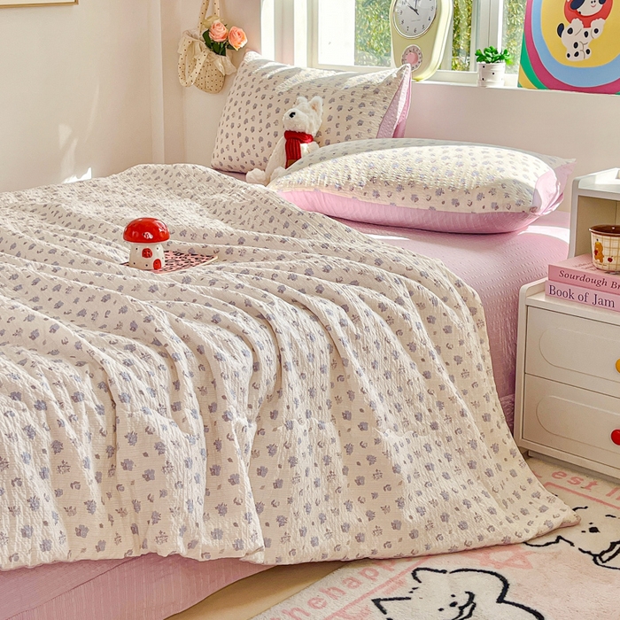 91家纺网 家纺一手货源 找家纺 利禾家纺 2026春夏新款泡芙纱简约四件套夏被四件套夏凉被空调被 香雪-简约