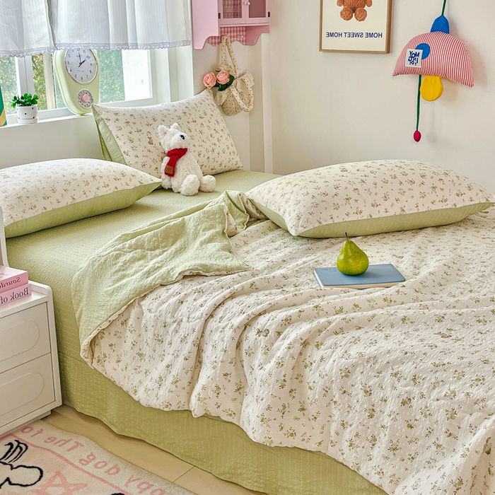 91家纺网 家纺一手货源 找家纺 利禾家纺 2026春夏新款泡芙纱简约四件套夏被四件套夏凉被空调被 叶初开-简约