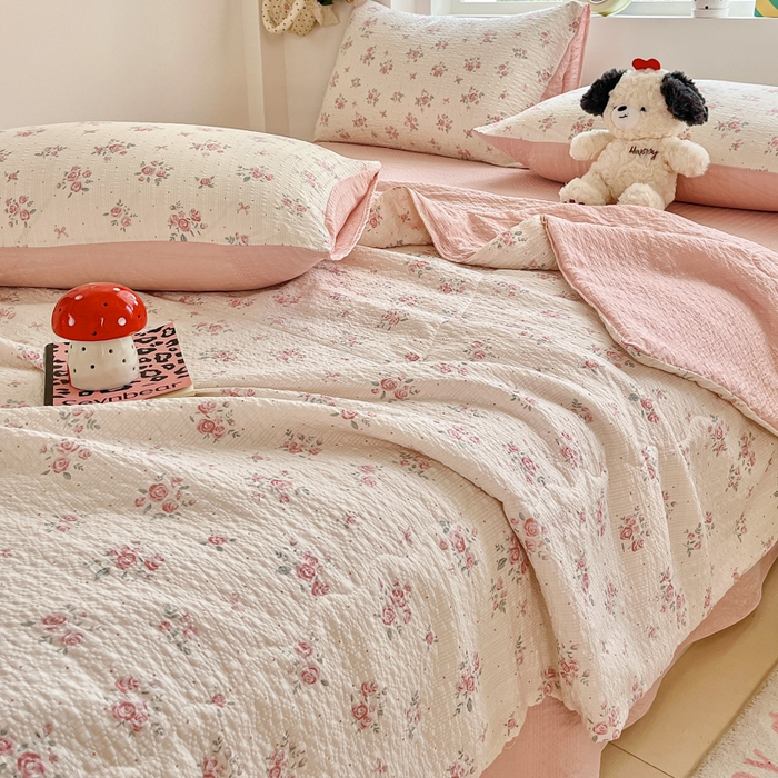 91家纺网 家纺一手货源 找家纺 利禾家纺 2026春夏新款泡芙纱简约四件套夏被四件套夏凉被空调被 月光-简约