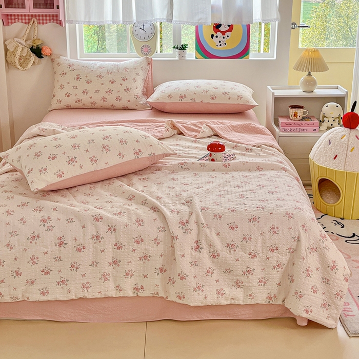 91家纺网 家纺一手货源 找家纺 利禾家纺 2026春夏新款泡芙纱简约四件套夏被四件套夏凉被空调被 月光-简约