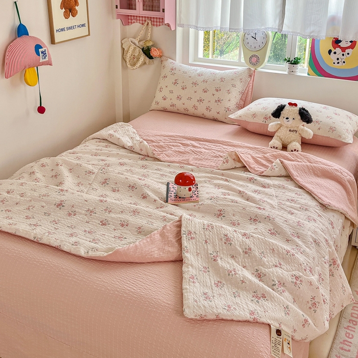 91家纺网 家纺一手货源 找家纺 利禾家纺 2026春夏新款泡芙纱简约四件套夏被四件套夏凉被空调被 月光-简约