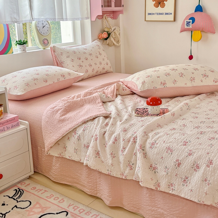 91家纺网 家纺一手货源 找家纺 利禾家纺 2026春夏新款泡芙纱简约四件套夏被四件套夏凉被空调被 月光-简约