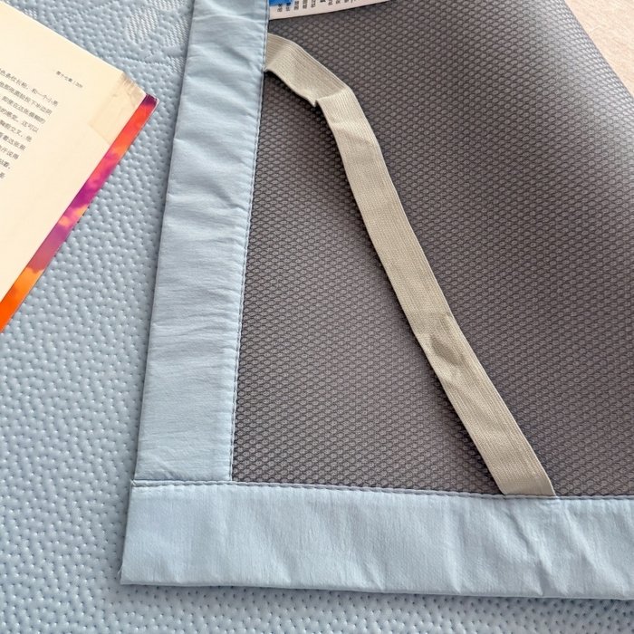 91家纺网 家纺一手货源 找家纺 吾欢心 2026新款高端复合三明治PE乙纶双面提花高克重凉席三件套浅夏系列 PE浅夏蓝-床席款