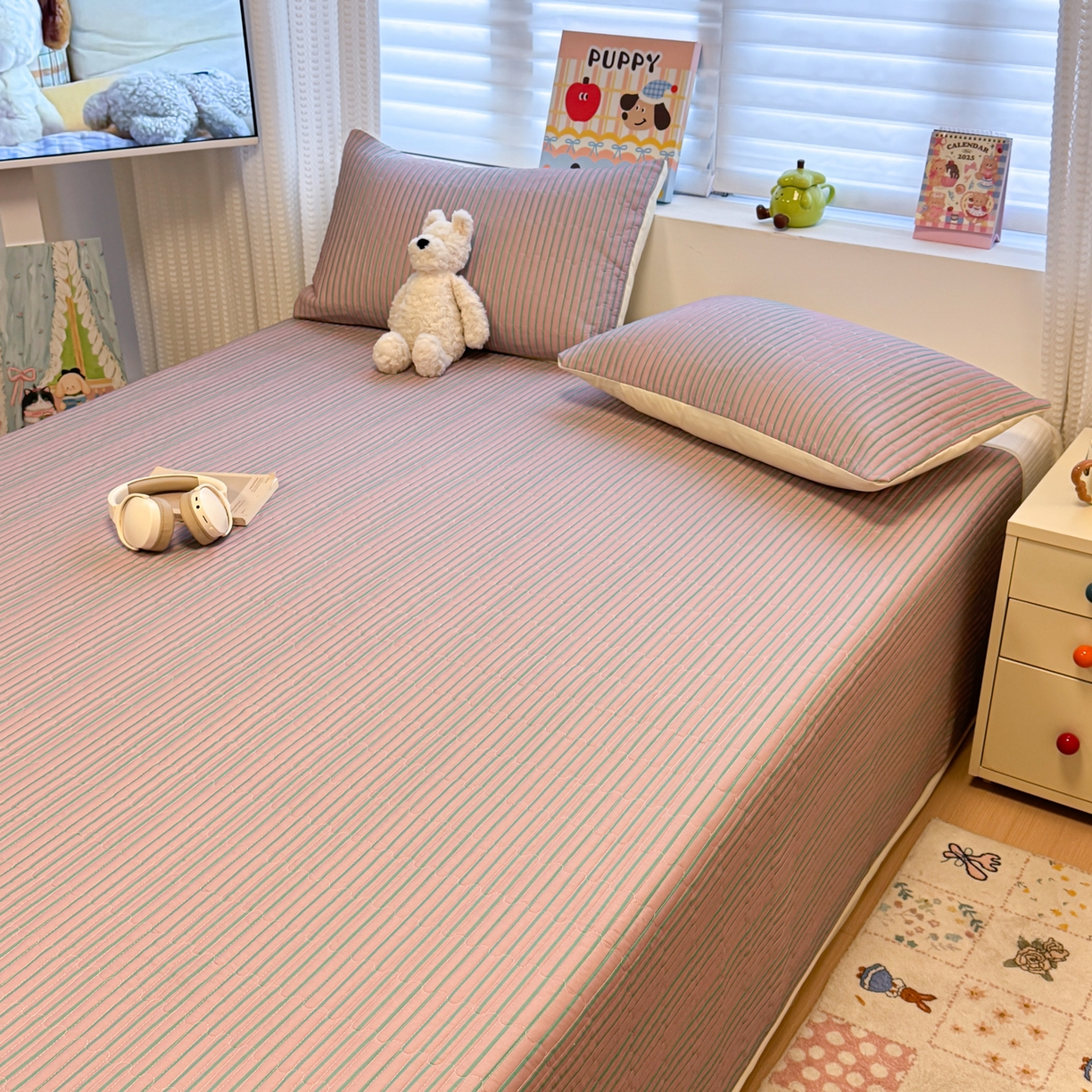 91家纺网 家纺一手货源 找家纺 （总）慕尚家纺 2026新款简约风条纹床盖三件套