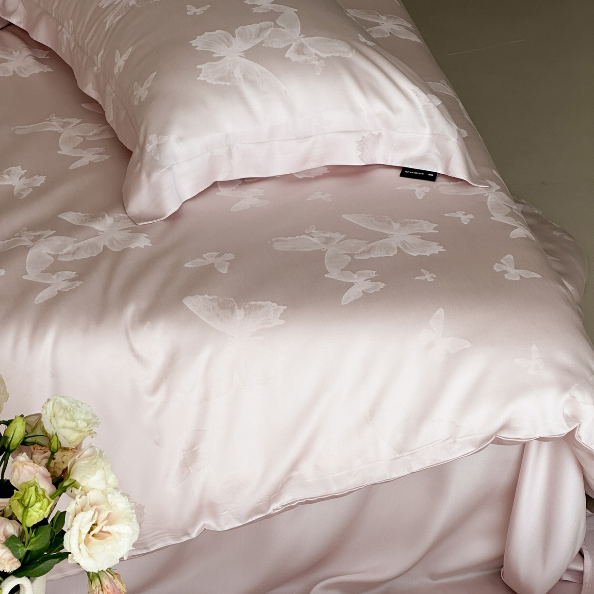 91家纺网 家纺一手货源 找家纺 三味舒屋 2026新款60s天丝提花四件套-盛钦 盛钦蝶粉