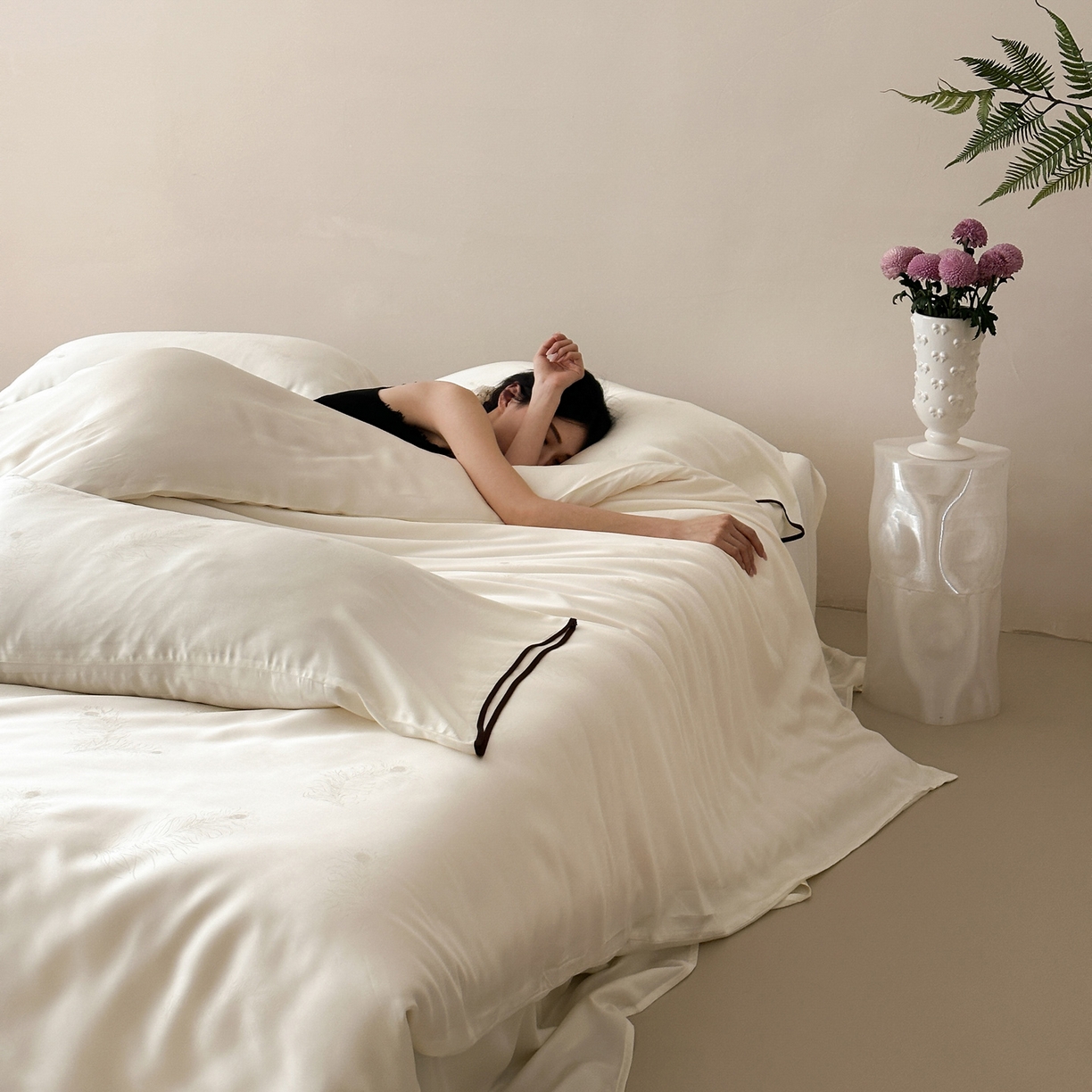 91家纺网 家纺一手货源 找家纺 （总）三味舒屋 2026新款60s天丝提花系列四件套-羽柔