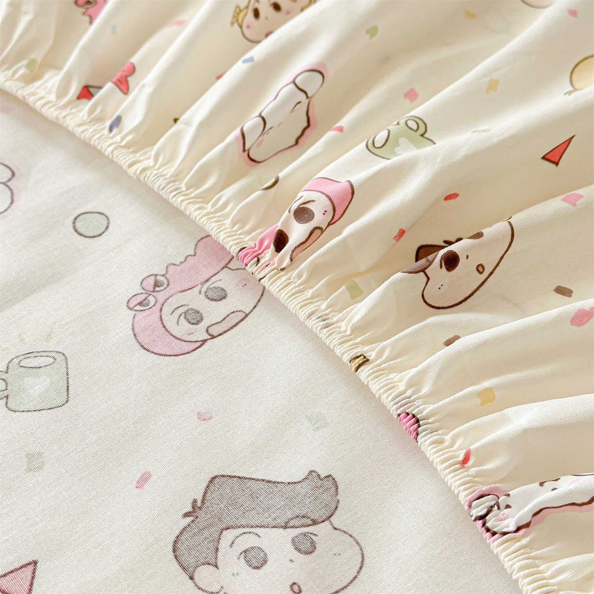 91家纺网 家纺一手货源 找家纺 女子家纺 2026新款全棉纯棉印花卡通单床笠 糖果幼儿园