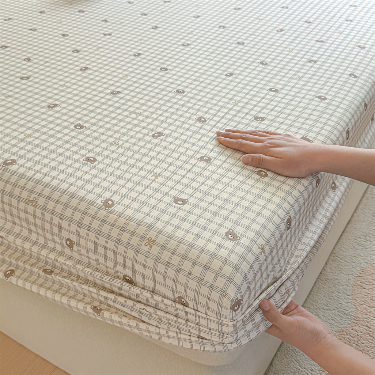 91家纺网 家纺一手货源 找家纺 女子家纺 2026新款全棉纯棉印花卡通单床笠 布蕾可可