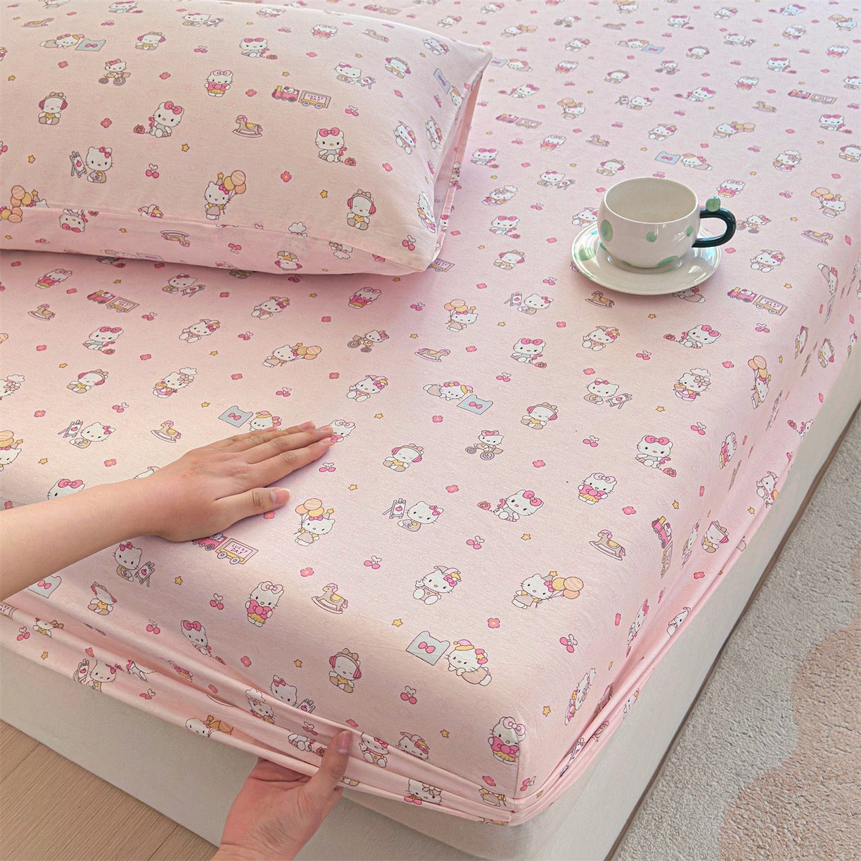 91家纺网 家纺一手货源 找家纺 女子家纺 2026新款全棉纯棉印花卡通单床笠 呆萌乐园