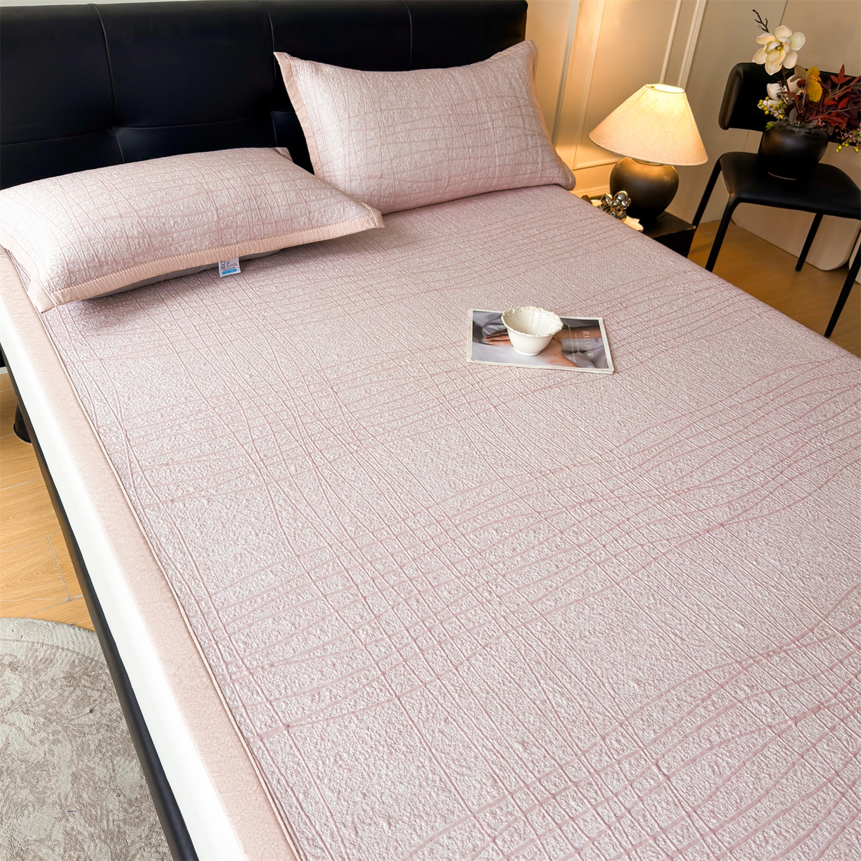 91家纺网 家纺一手货源 找家纺 （总）耐思家纺 2026新款复合三明治PE乙纶提花冰豆豆凉席罗马曲线系列（提供买家秀）