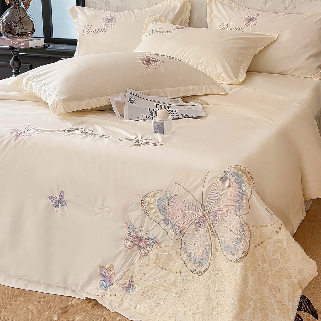 宅家居 2026新款蚕蛹蛋白刺绣A类水光天丝贴纱绣夏被四件套-蝶舞花语 蝶舞花语-香槟