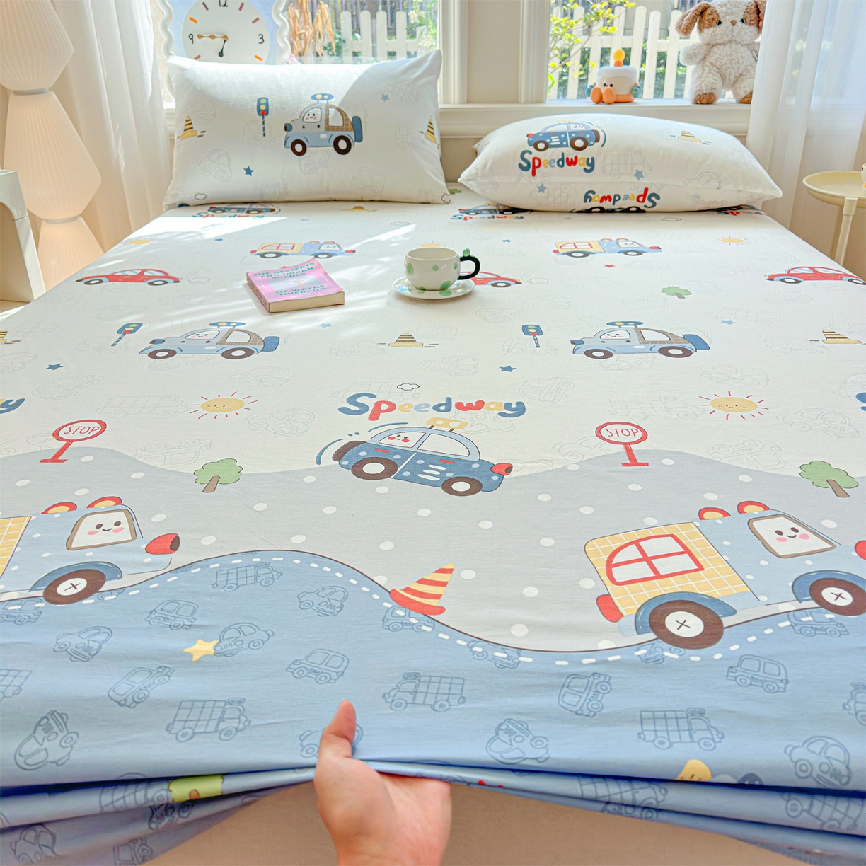 91家纺网 家纺一手货源 找家纺 女子家纺 2026新款全棉纯棉印花卡通单床笠 汽车嘟嘟