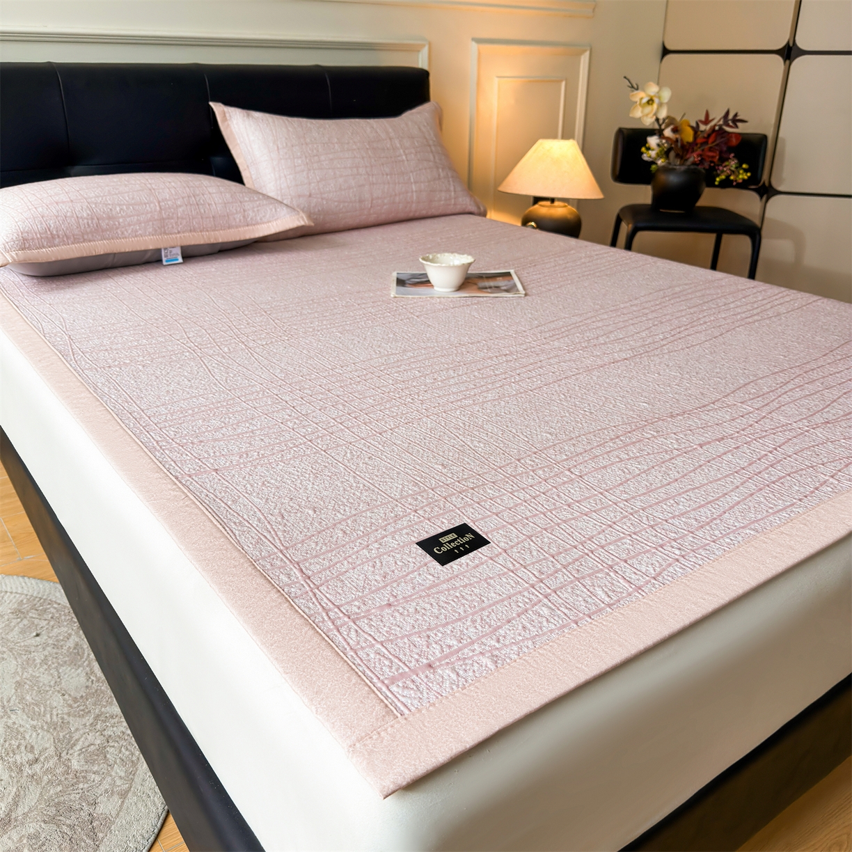 91家纺网 家纺一手货源 找家纺 耐思家纺 2026新款复合三明治PE乙纶提花冰豆豆凉席罗马曲线系列（提供买家秀） 罗马曲线-粉床席款
