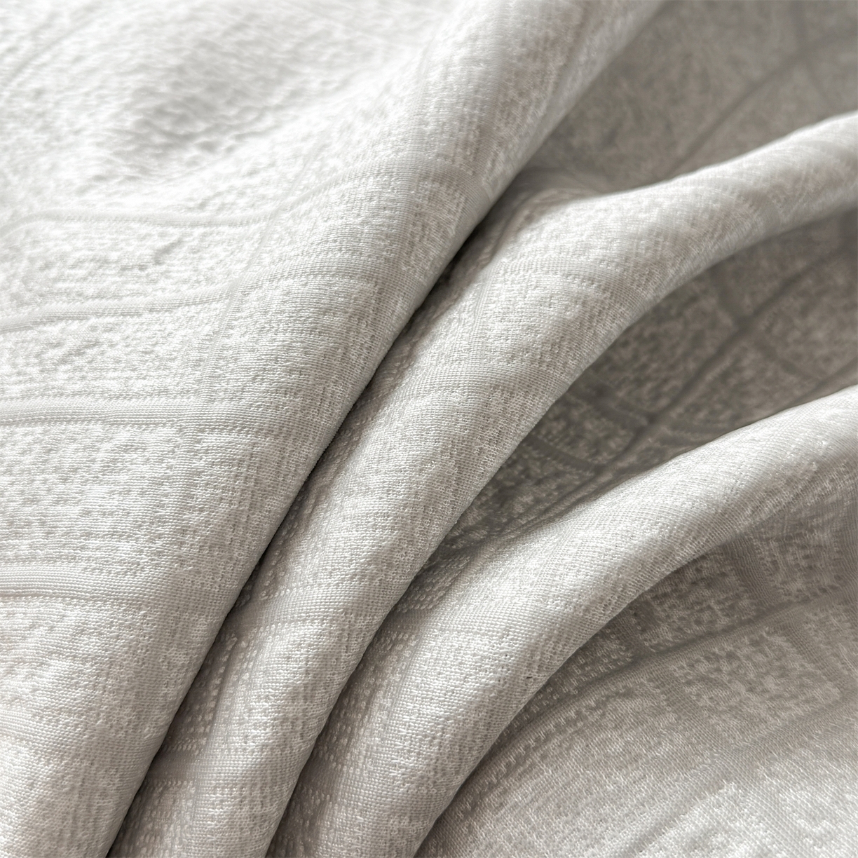 91家纺网 家纺一手货源 找家纺 耐思家纺 2026新款复合三明治PE乙纶提花冰豆豆凉席罗马曲线系列（提供买家秀） 罗马曲线-灰床席款