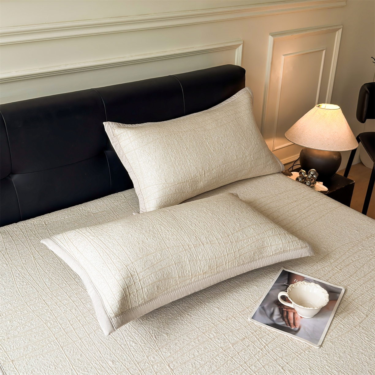 91家纺网 家纺一手货源 找家纺 耐思家纺 2026新款复合三明治PE乙纶提花冰豆豆凉席罗马曲线系列（提供买家秀） 罗马曲线-卡其床席款