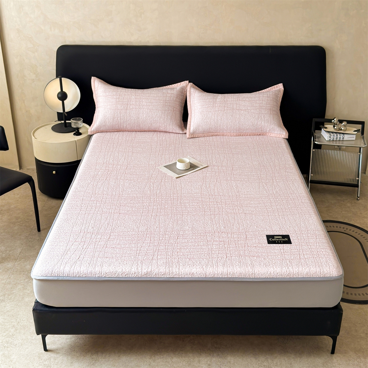 91家纺网 家纺一手货源 找家纺 耐思家纺 2026新款复合三明治PE乙纶提花冰豆豆凉席罗马曲线系列（提供买家秀） 罗马曲线-粉床笠款