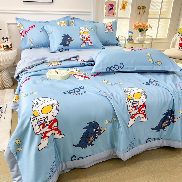 91家纺网 家纺一手货源 找家纺 云恋家纺 2026新款正版授权卡通冰丝夏凉被夏被空调被四件套 夏被-奥特曼打怪兽
