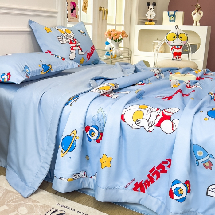 91家纺网 家纺一手货源 找家纺 云恋家纺 2026新款正版授权卡通冰丝夏凉被夏被空调被四件套 夏被-功夫奥特曼