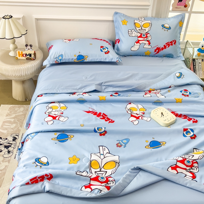 91家纺网 家纺一手货源 找家纺 云恋家纺 2026新款正版授权卡通冰丝夏凉被夏被空调被四件套 夏被-功夫奥特曼