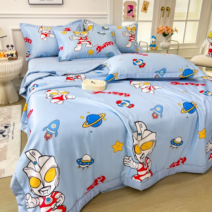 91家纺网 家纺一手货源 找家纺 云恋家纺 2026新款正版授权卡通冰丝夏凉被夏被空调被四件套 夏被-功夫奥特曼