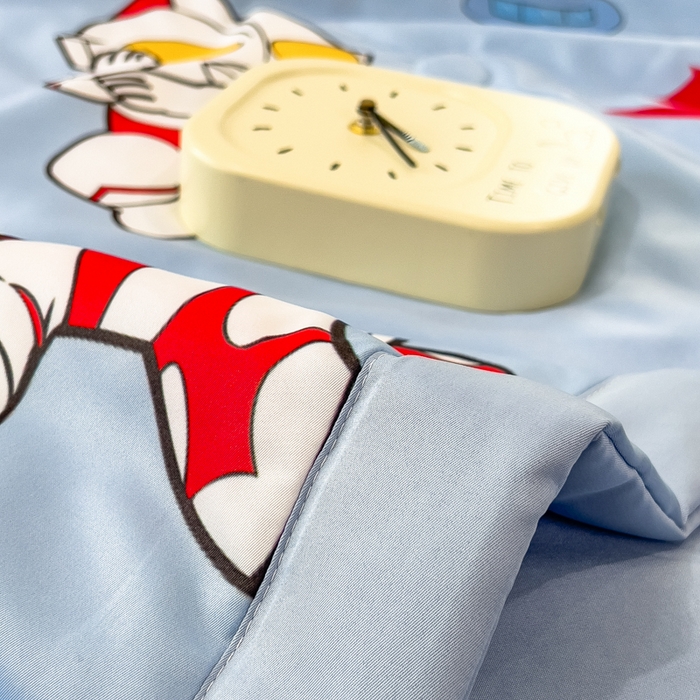 91家纺网 家纺一手货源 找家纺 云恋家纺 2026新款正版授权卡通冰丝夏凉被夏被空调被四件套 夏被-功夫奥特曼