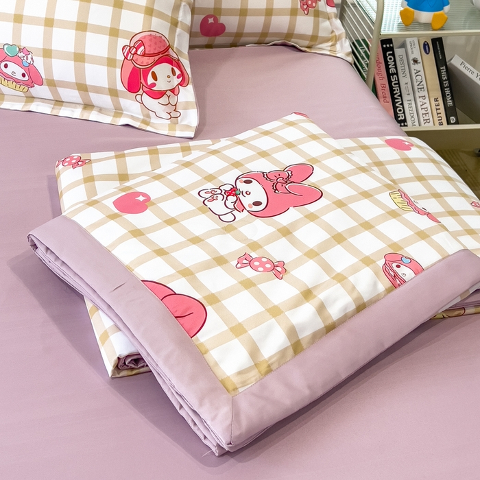 91家纺网 家纺一手货源 找家纺 云恋家纺 2026新款正版授权卡通冰丝夏凉被夏被空调被四件套 夏被-格格美乐蒂
