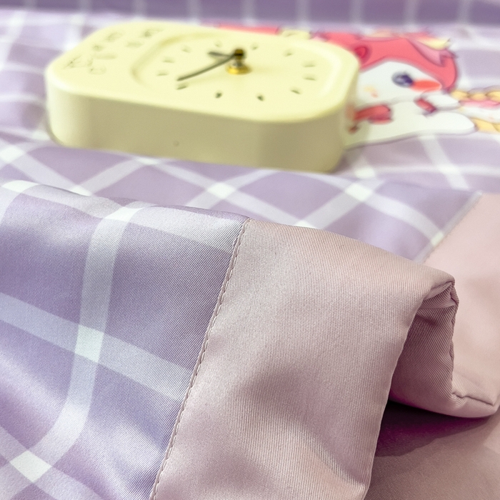 91家纺网 家纺一手货源 找家纺 云恋家纺 2026新款正版授权卡通冰丝夏凉被夏被空调被四件套 夏被-格格库洛米