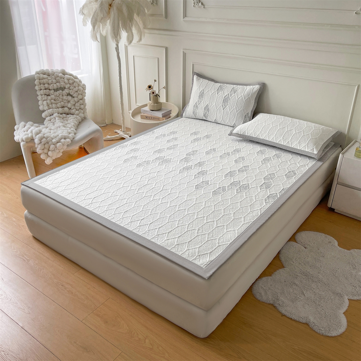 91家纺网 家纺一手货源 找家纺 （总）耐思家纺 2026新款高端三明治硅胶复合PE乙纶提花冰豆豆凉席空调席韩版NIS系列（提供买家秀）床席款