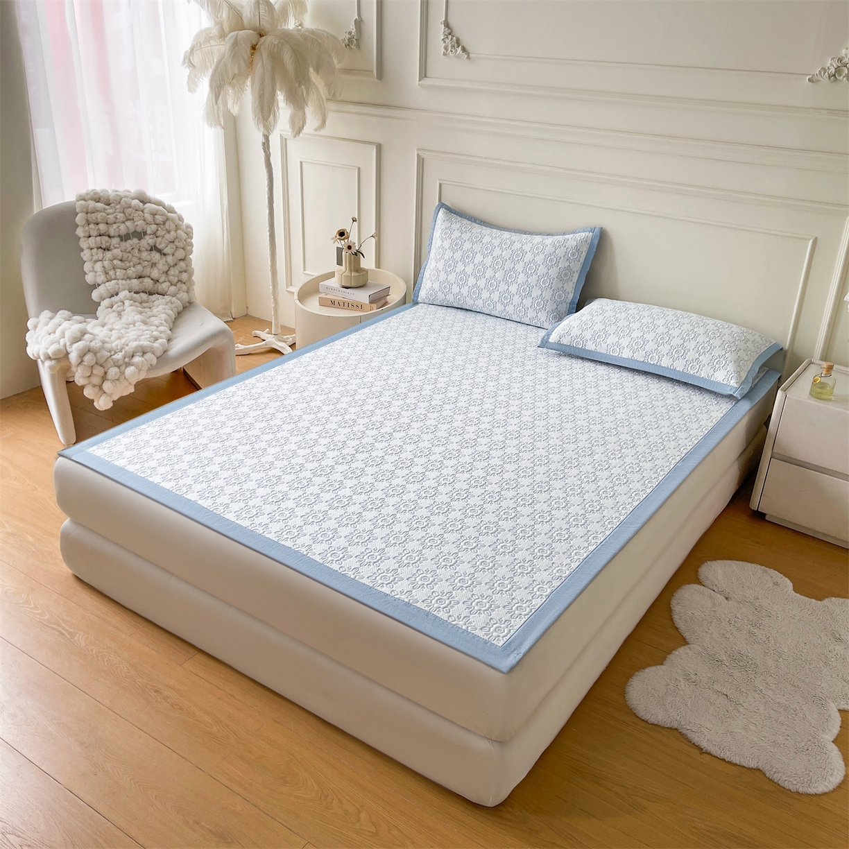 91家纺网 家纺一手货源 找家纺 耐思家纺 2026新款高端三明治硅胶复合PE乙纶提花冰豆豆凉席空调席韩版NIS系列（提供买家秀）床席款 韩INS-璇花蓝