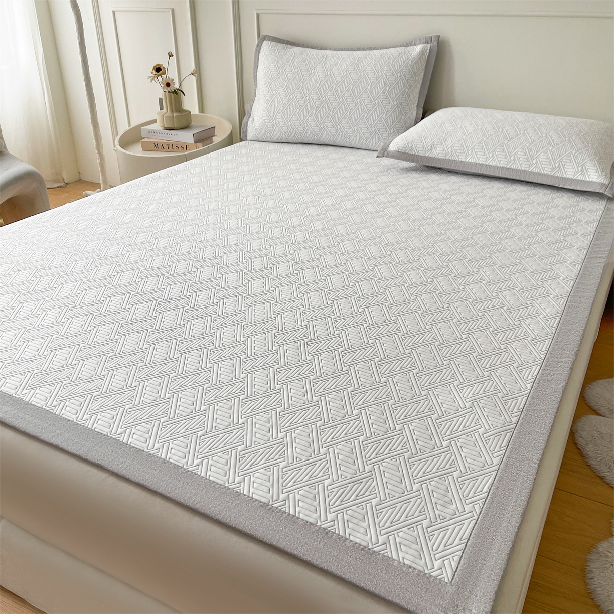 91家纺网 家纺一手货源 找家纺 耐思家纺 2026新款高端三明治硅胶复合PE乙纶提花冰豆豆凉席空调席韩版NIS系列（提供买家秀）床席款 韩INS-纵横灰