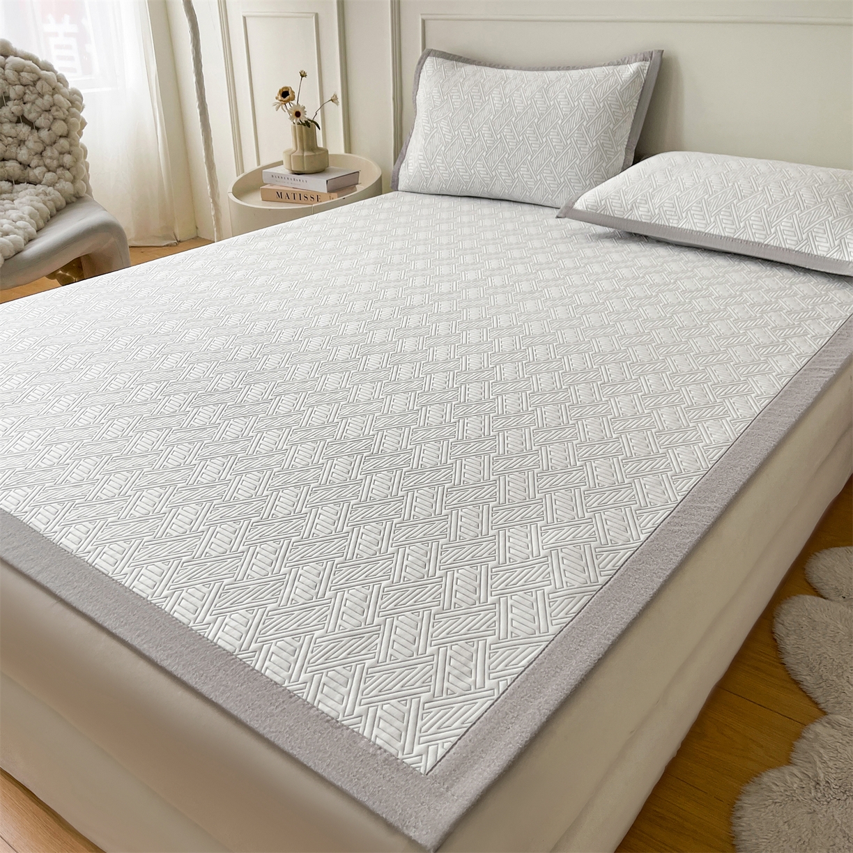 91家纺网 家纺一手货源 找家纺 耐思家纺 2026新款高端三明治硅胶复合PE乙纶提花冰豆豆凉席空调席韩版NIS系列（提供买家秀）床席款 韩INS-纵横灰