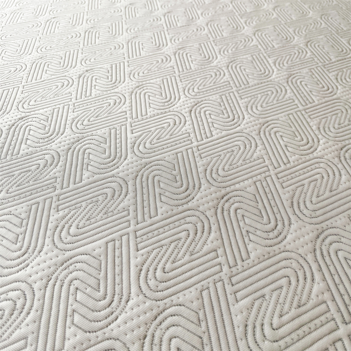 91家纺网 家纺一手货源 找家纺 耐思家纺 2026新款高端三明治硅胶复合PE乙纶提花冰豆豆凉席空调席韩版NIS系列（提供买家秀）床席款 韩INS-峰回灰