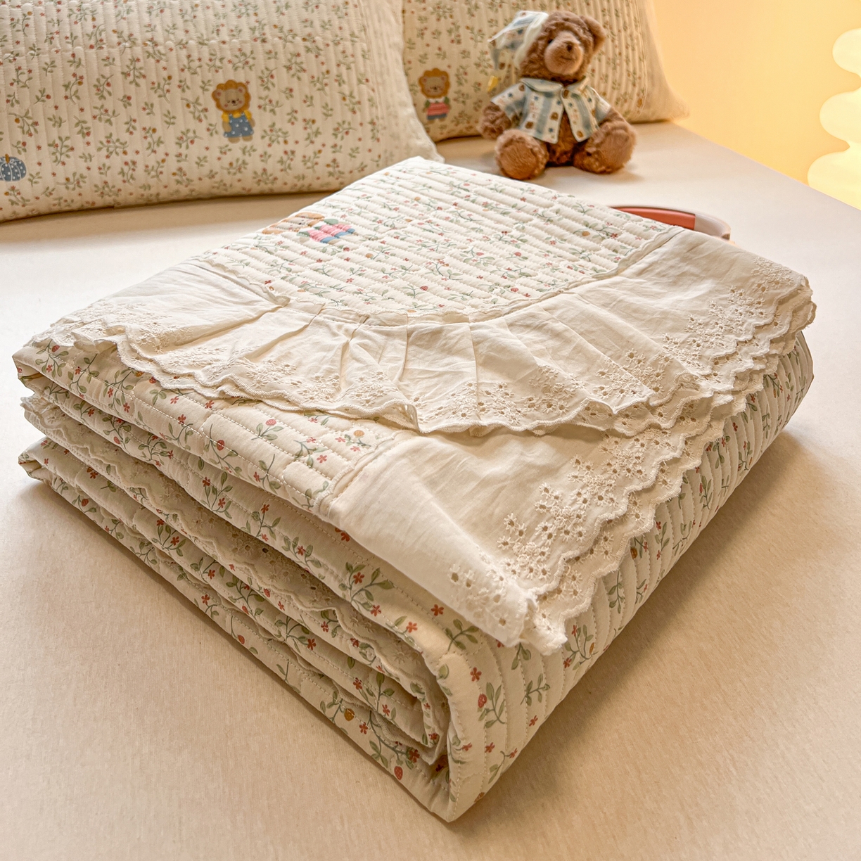 91家纺网 家纺一手货源 找家纺 （总）舒居家纺 2026春夏新款花边款全棉印花单床盖 床盖单件（第一批）