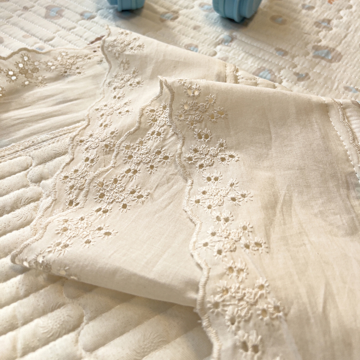 91家纺网 家纺一手货源 找家纺 舒居家纺 2026春夏新款花边款全棉印花单床盖 床盖单件（第一批） 缤纷乐园