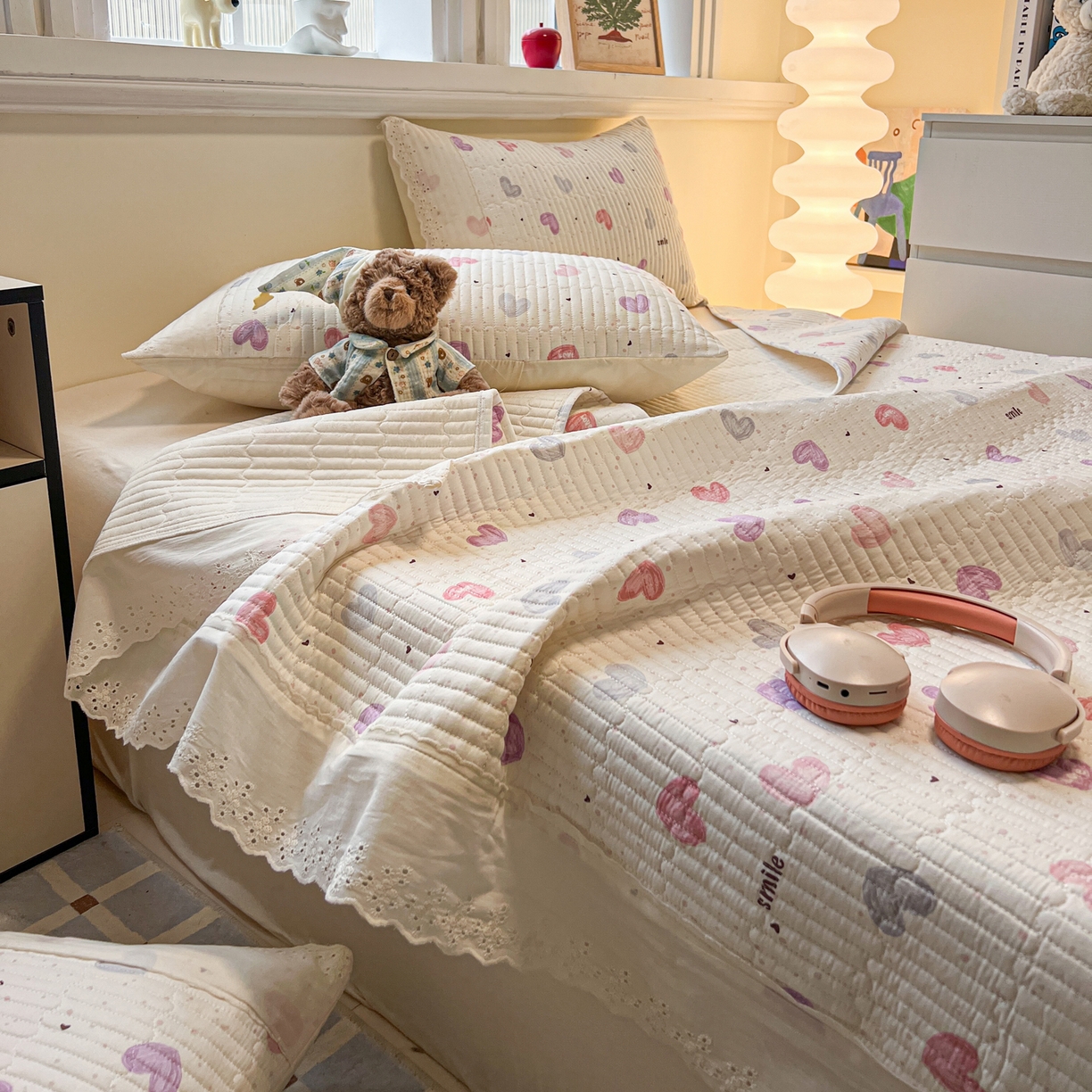 91家纺网 家纺一手货源 找家纺 舒居家纺 2026春夏新款花边款全棉印花单床盖 床盖单件（第一批） 彩色爱心