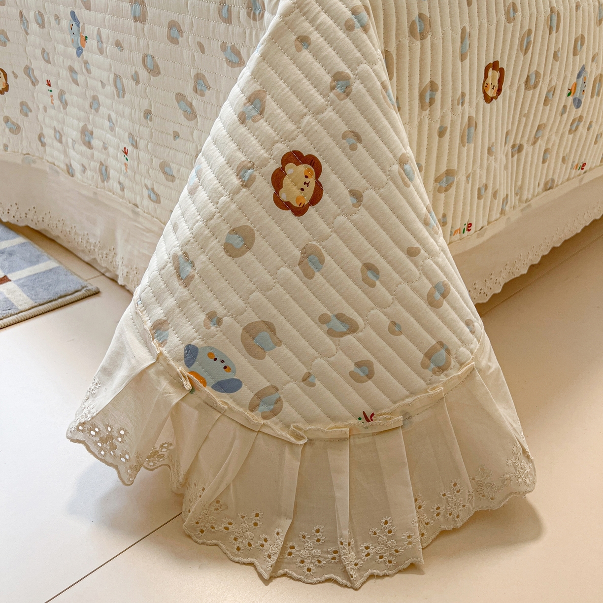 91家纺网 家纺一手货源 找家纺 舒居家纺 2026春夏新款花边款全棉印花单床盖 床盖单件（第一批） 缤纷乐园