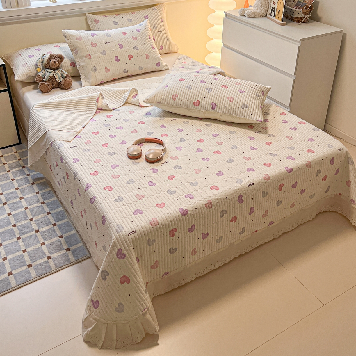 91家纺网 家纺一手货源 找家纺 舒居家纺 2026春夏新款花边款全棉印花单床盖 床盖单件（第一批） 彩色爱心