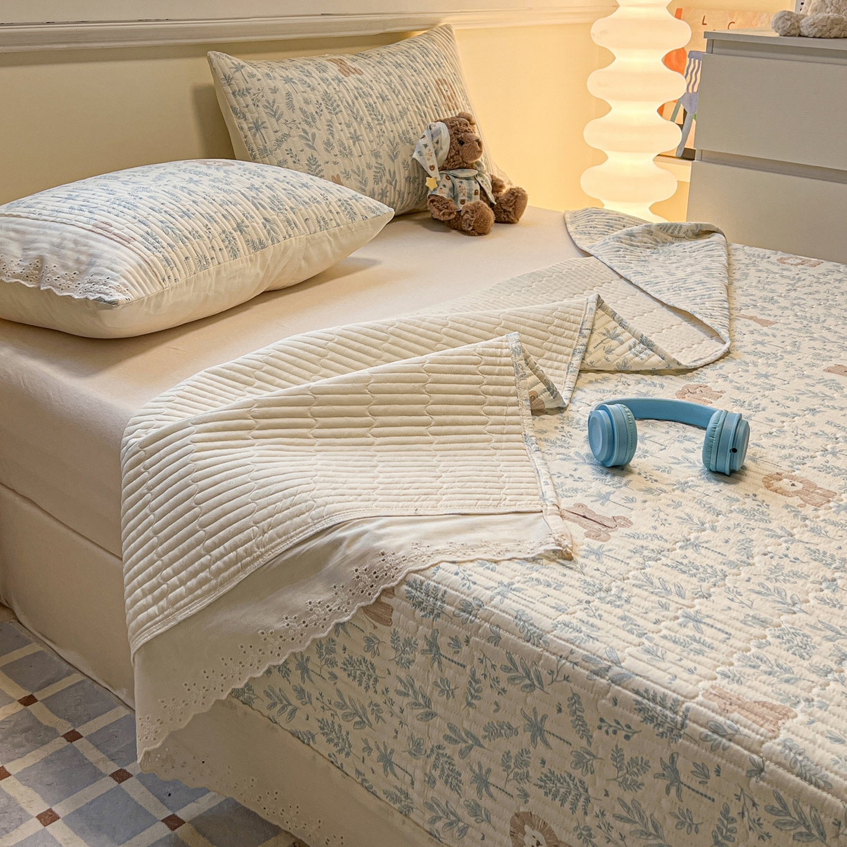 91家纺网 家纺一手货源 找家纺 舒居家纺 2026春夏新款花边款全棉印花单床盖 床盖单件（第一批） 森林小镇