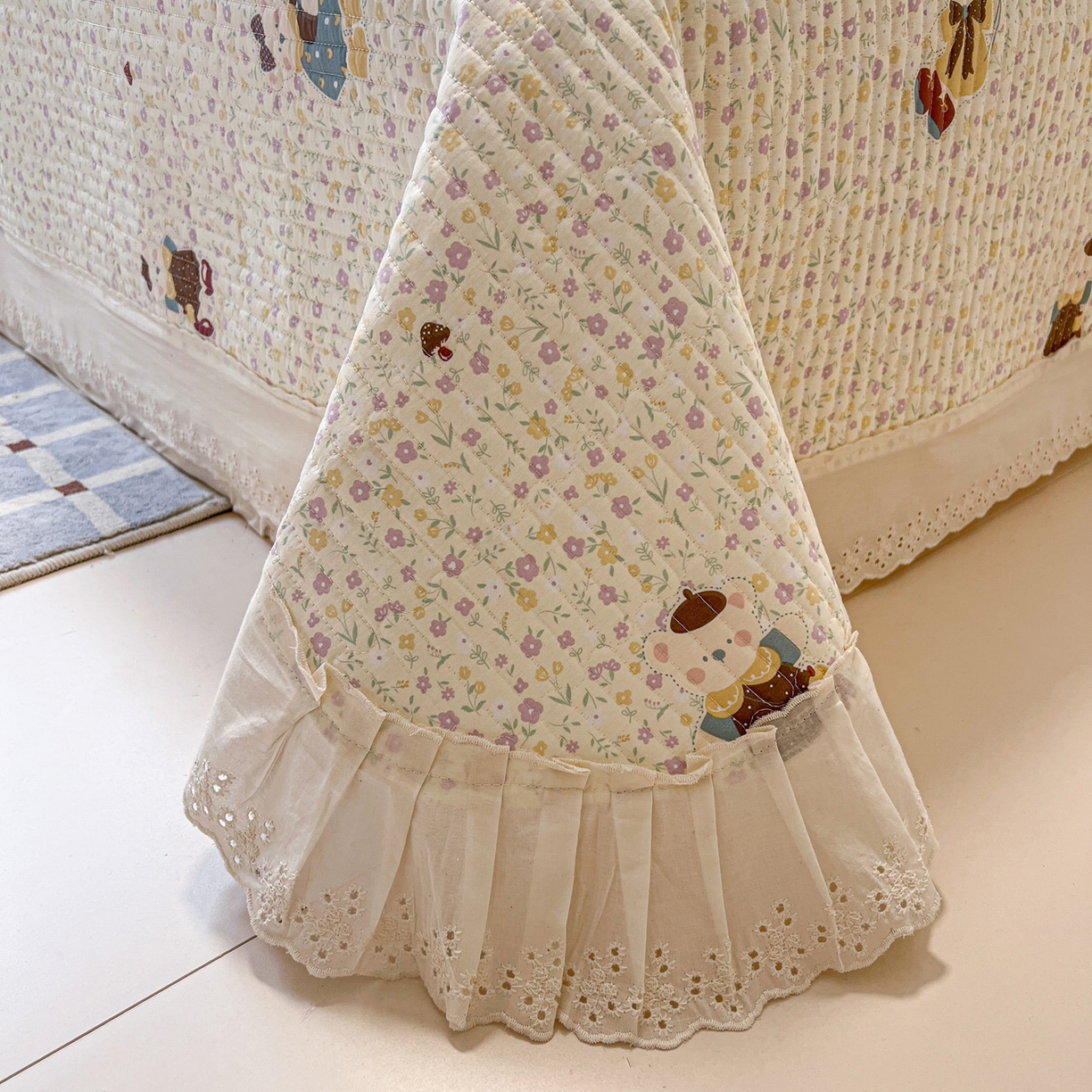 91家纺网 家纺一手货源 找家纺 舒居家纺 2026春夏新款花边款全棉印花单床盖 床盖单件（第一批） 碎花学院